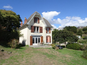 Charming old villa with splendid sea view, Barneville-Carteret